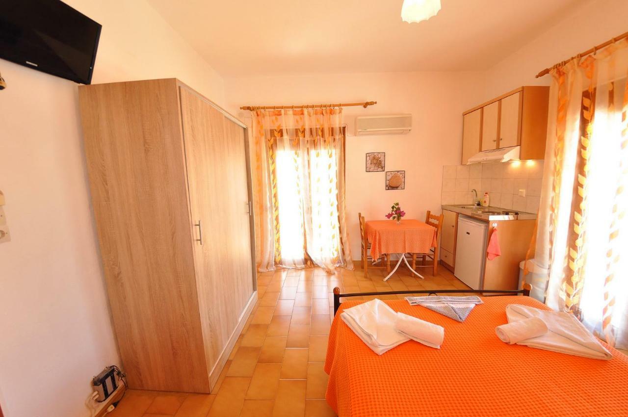 Achilleas Rooms Σύβοτα Εξωτερικό φωτογραφία