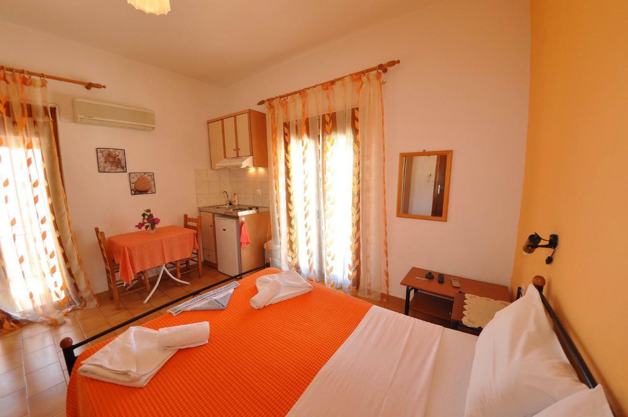 Achilleas Rooms Σύβοτα Εξωτερικό φωτογραφία